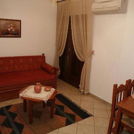Guesthouse Papagiannopoulou ザゴラ エクステリア 写真