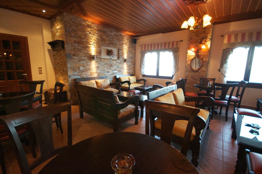 Guesthouse Papagiannopoulou ザゴラ エクステリア 写真