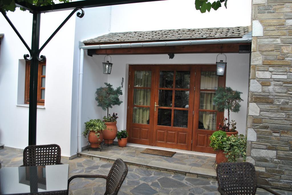 Guesthouse Papagiannopoulou ザゴラ エクステリア 写真